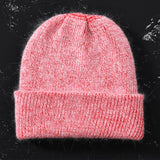 Red women's beanie - Hatdeck